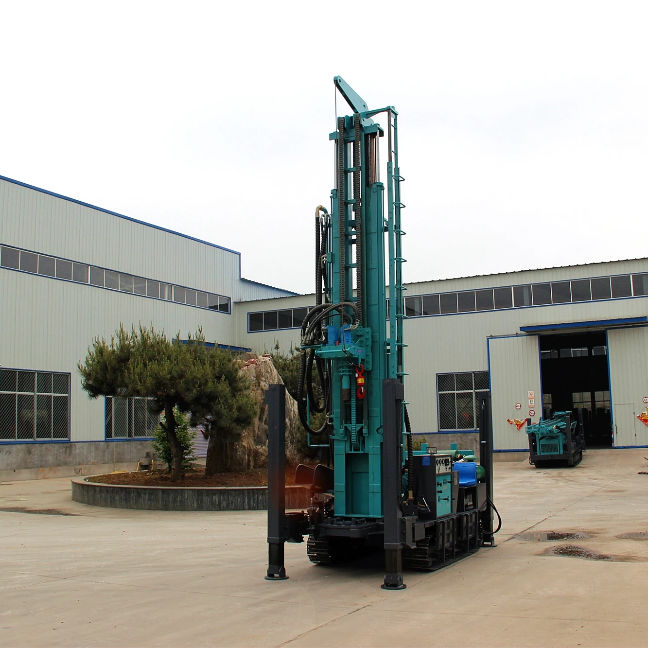 Manufacture 380m Portable Borehole Drinking Rig Water Well Drilling Machine