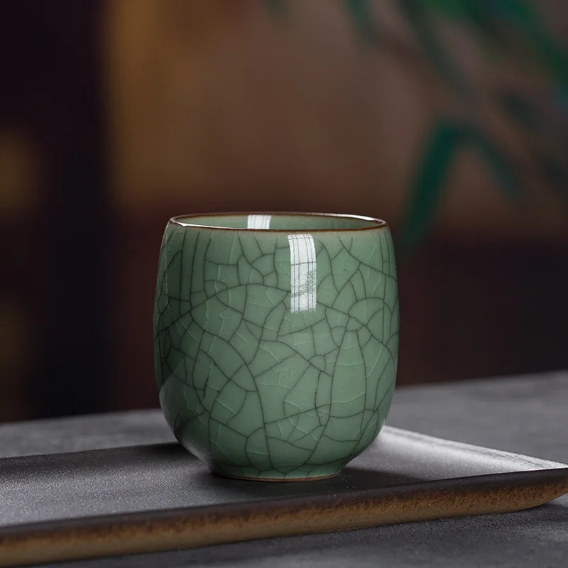 product wholesale chinese design daily use luxury celadon large tea cup ceramic kung fu tea single cup tea bowl gift cup506-6