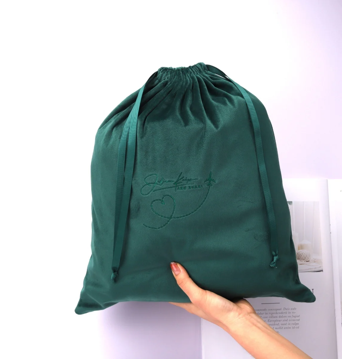 Promotion Export Velvet Clothes Quilt Storage Bag Custom Embroidery Velvet Dust Drawstring Shopping Bag