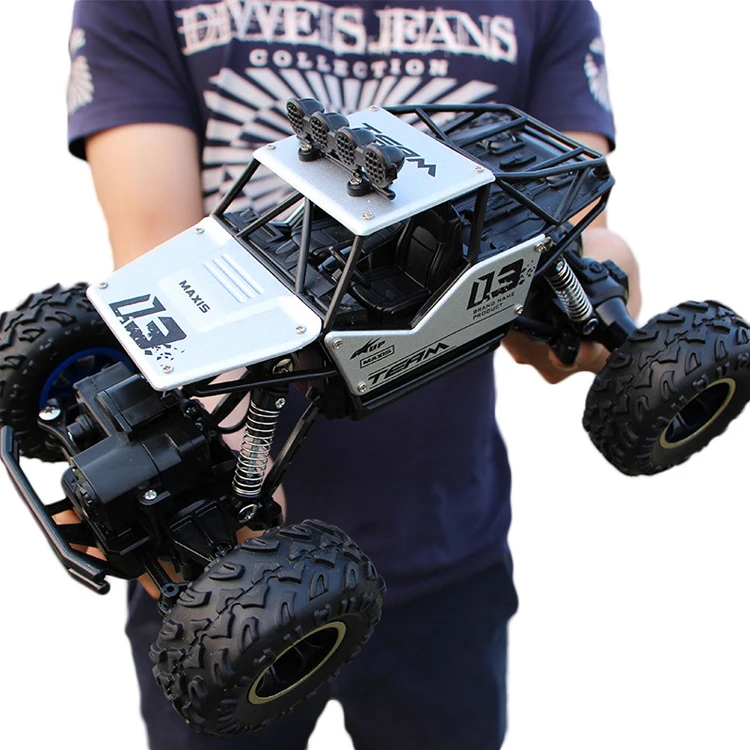 Hot Sale 37cm 2.4G 4WD Oversized Alloy Toy Remote Control Car Off Road Vehicle RC Car