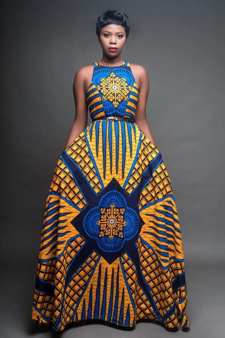 African woman dress (5).jpg