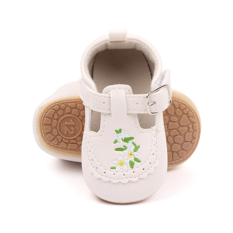 Beautiful Flower Embroidery Soft PU Leather Spring Autumn Baby Toddler Girl Shoes factory
