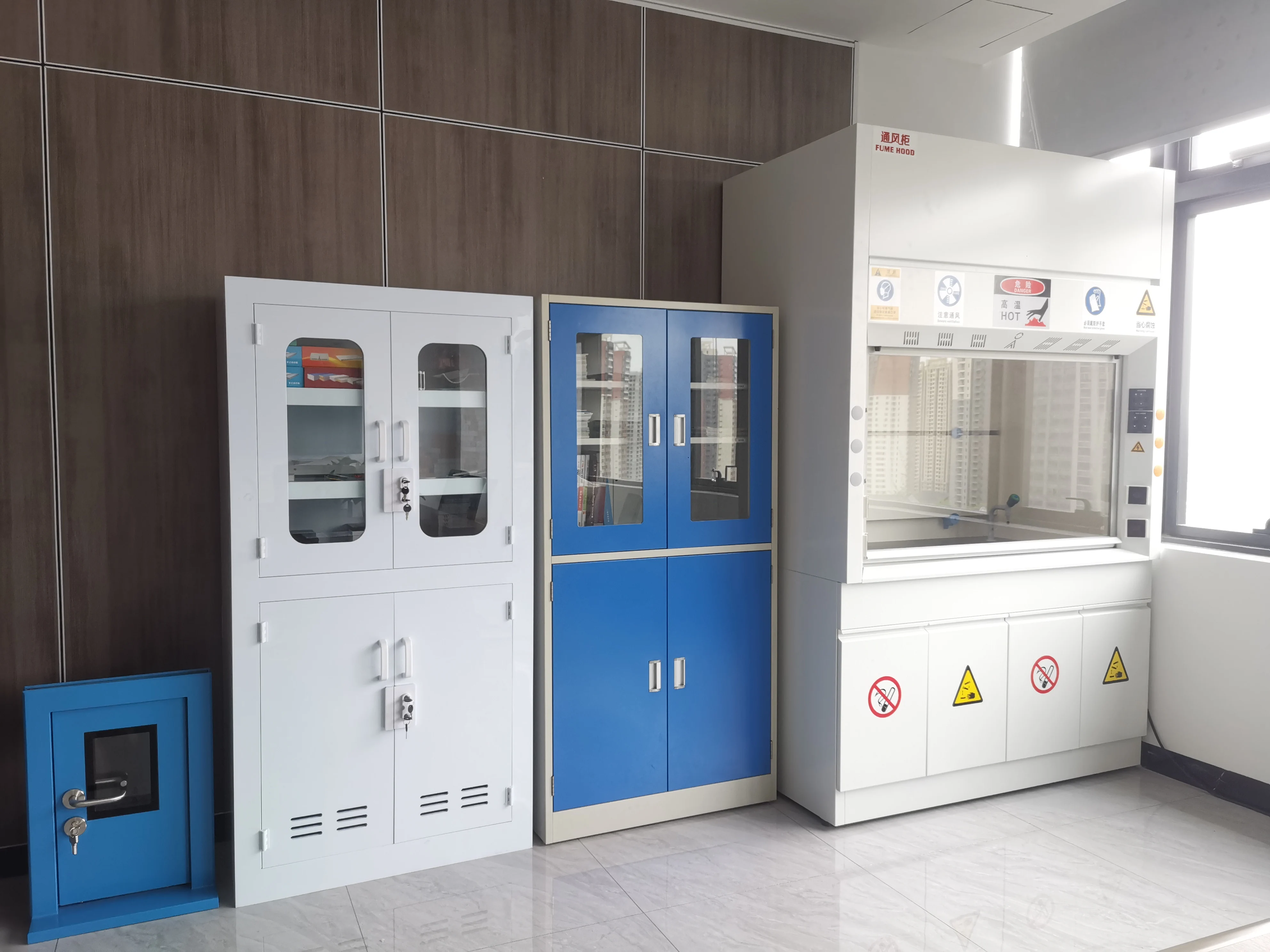 All Steel Lab Fume Hood 1200*850*2350 mm with Customizable Color for Chemistry and Physics Labs