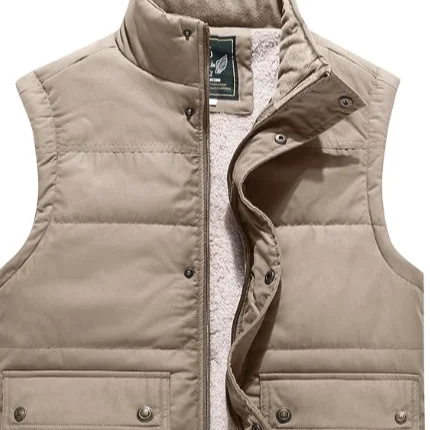 Comfortable and warm men's sleeveless and cotton vest high collar