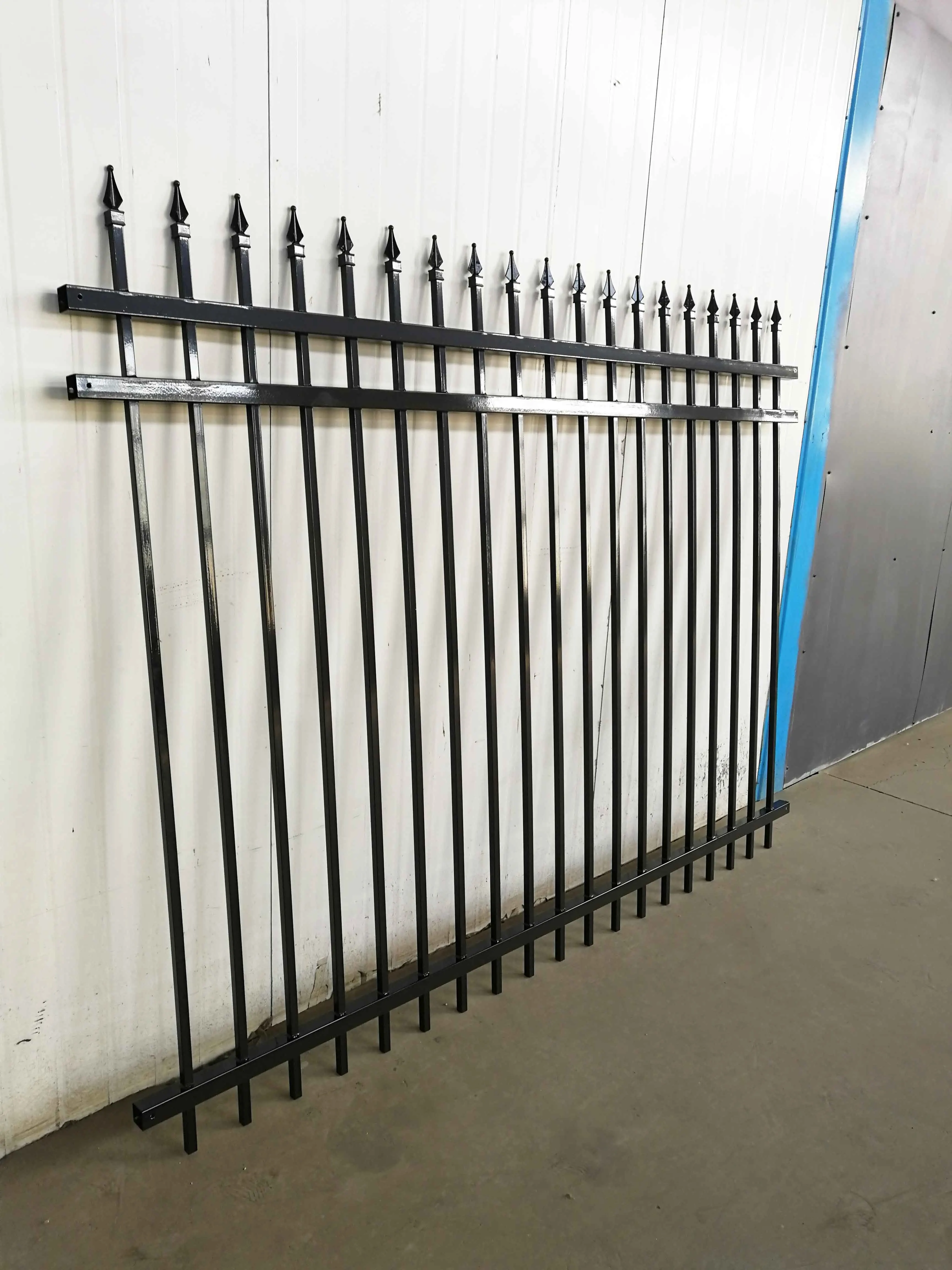 Haiao Fencing Spearhead Iron Fence Panels Black Tubular Metal Fence