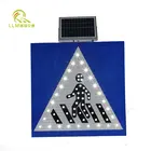 Striking Pedestrian Signal Light Solar Warning Light LED Signage Traffic Signal Light