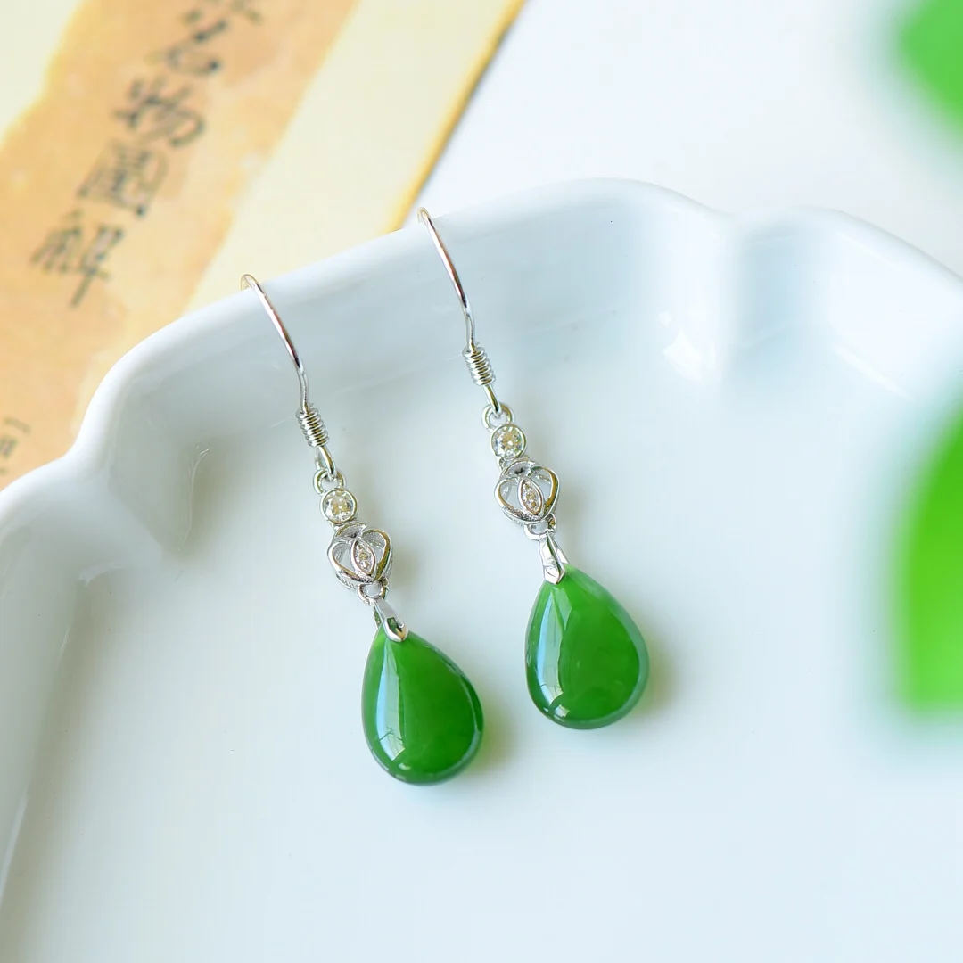 Simple Green Jade Drop Earring 