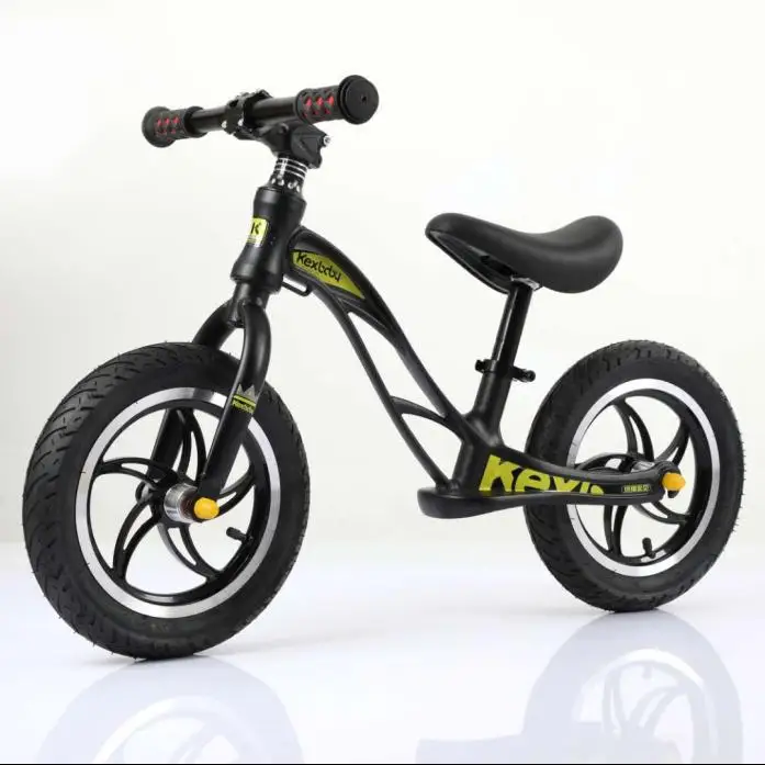 mini cruiser balance bike