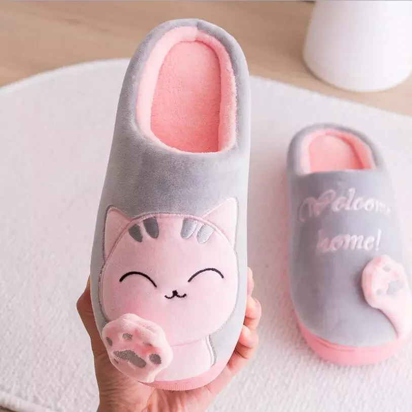 Cat slippers07