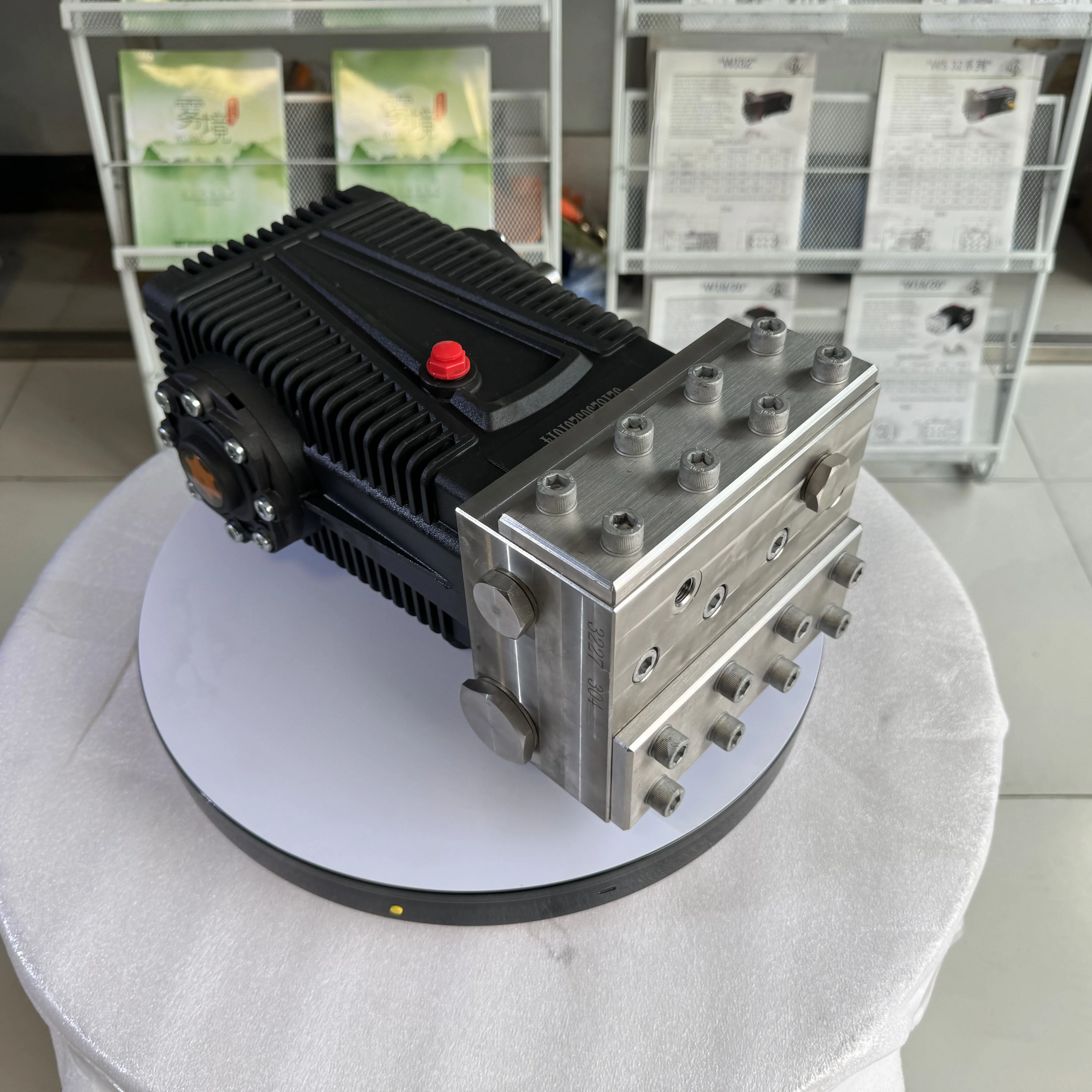product heavy duty wj32 series 43 90lpm 100 220bar high pressure stainless steel washing and cleaning triplex plunger pump-6