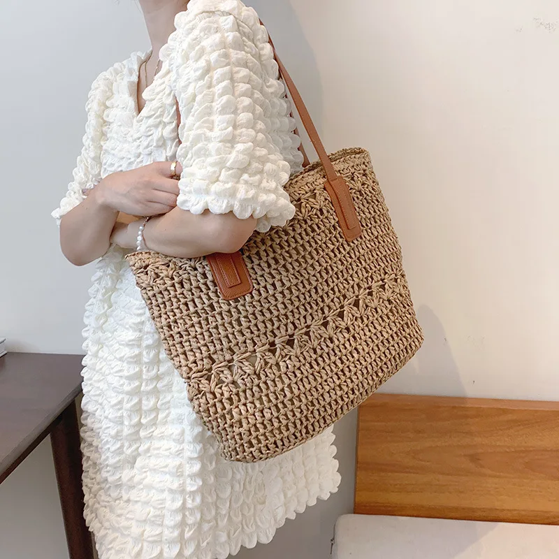 2023  New Design Ladies Fashion Handbag beach bag Bohemian handmade large Woven straw womens shoulder bags
