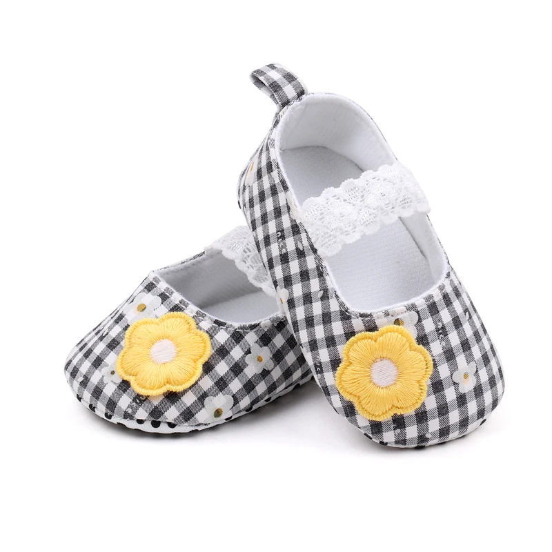 Fresh Plaid Solid Cute Little Flower Lace Elastic Baby Girls Princess Soft Soled Toddler Shoes details