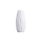 Vase 7.9 Inch White Porcelain Flower Vase Europe Modern Design Wavy Pattern For Home Decoration