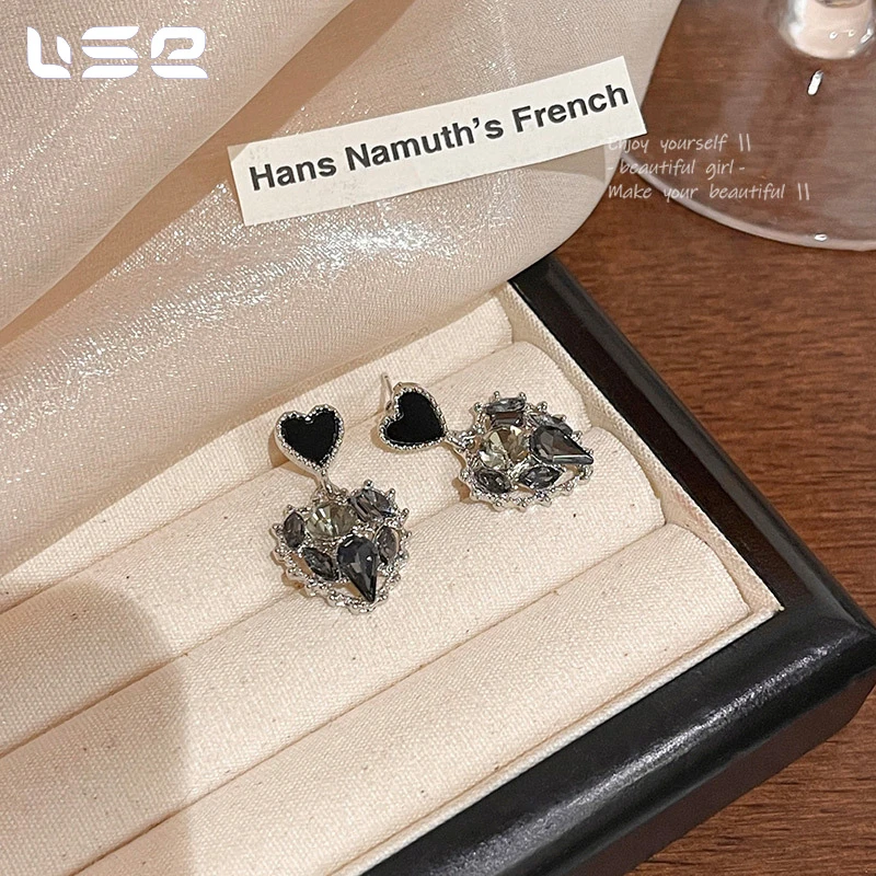 S925 sterling silver exquisite simple temperament black rhinestone love fashion jewelry earrings