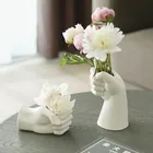 Flower Table Creative White Hand Shaped Artificial Ceramic Flower Vase For Table Decor