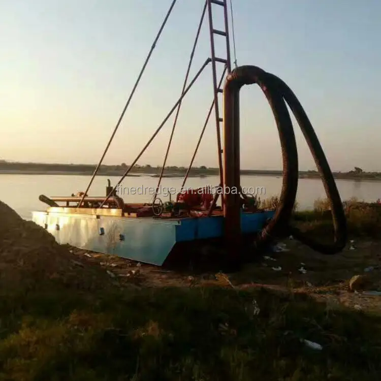 small dredger 8.jpg