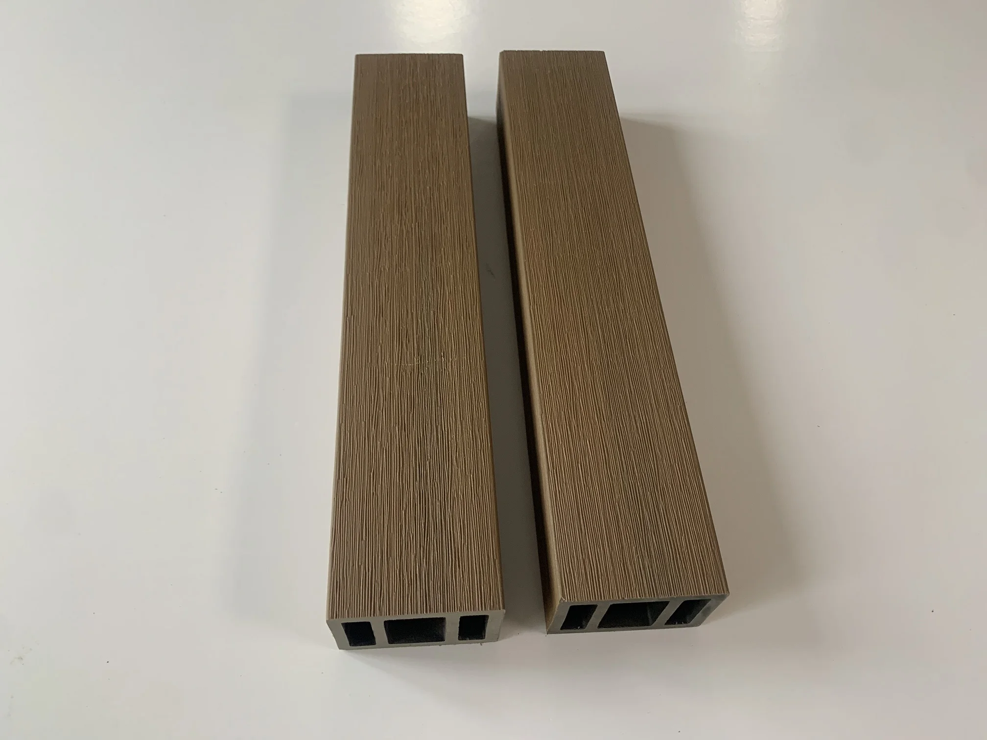 China Co Extrusion Wpc Wood Plastic Composite Beams Timber Tube For