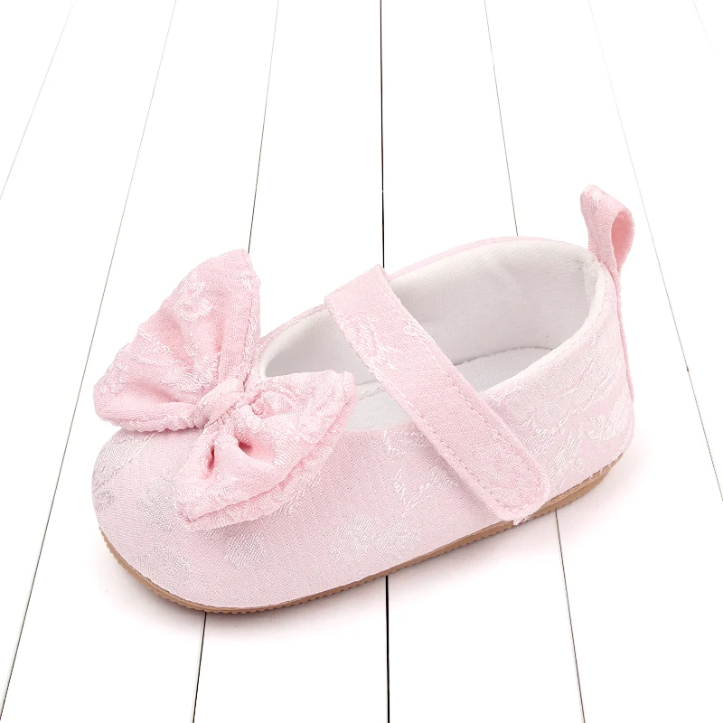 Spring and Autumn Embroidered Bow Soft Soled Non-slip Baby Toddler Shoes for Girls supplier