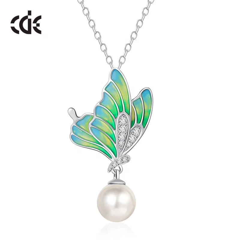 CDE N1902 Brass Jewelry Wholesale Copper Alloy Beautiful Custom Fashion Crystal Jewelry Women Butterfly Necklace