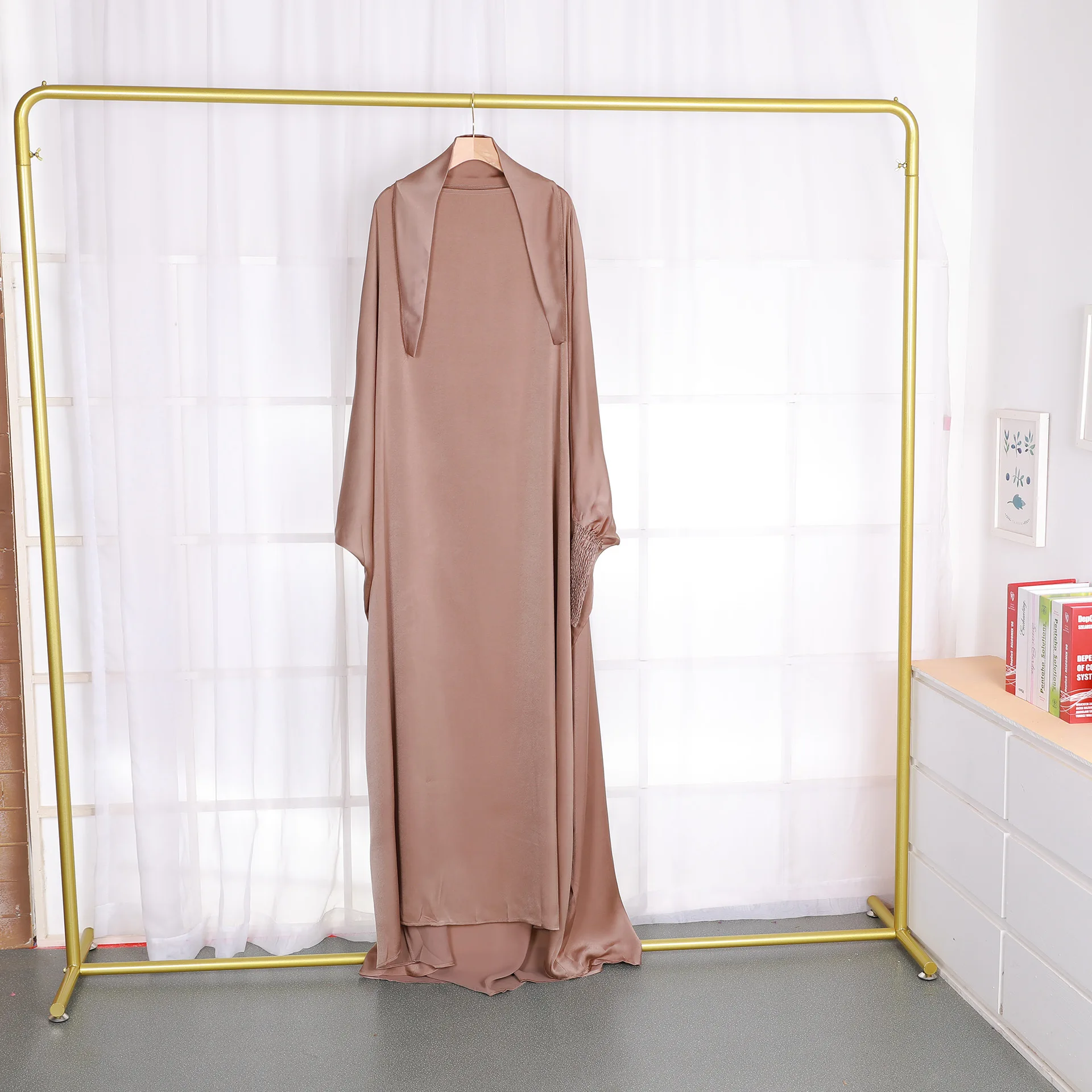 Wholesale Abaya Women  Muslim dress Solid color Turkey long wear fast drying good quality fashionable cloth for ladies 2023