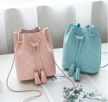 New Trendy Shoulder Mobile Phone Bag Cheap Lingge Drawstring Bucket Bags For Ladies PU leather Purse For Girls