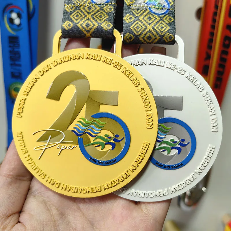 Custom Antique and Modern 3D Sports Medals Zinc Alloy 5K Marathon Football & Swimming Race Finisher Awards details