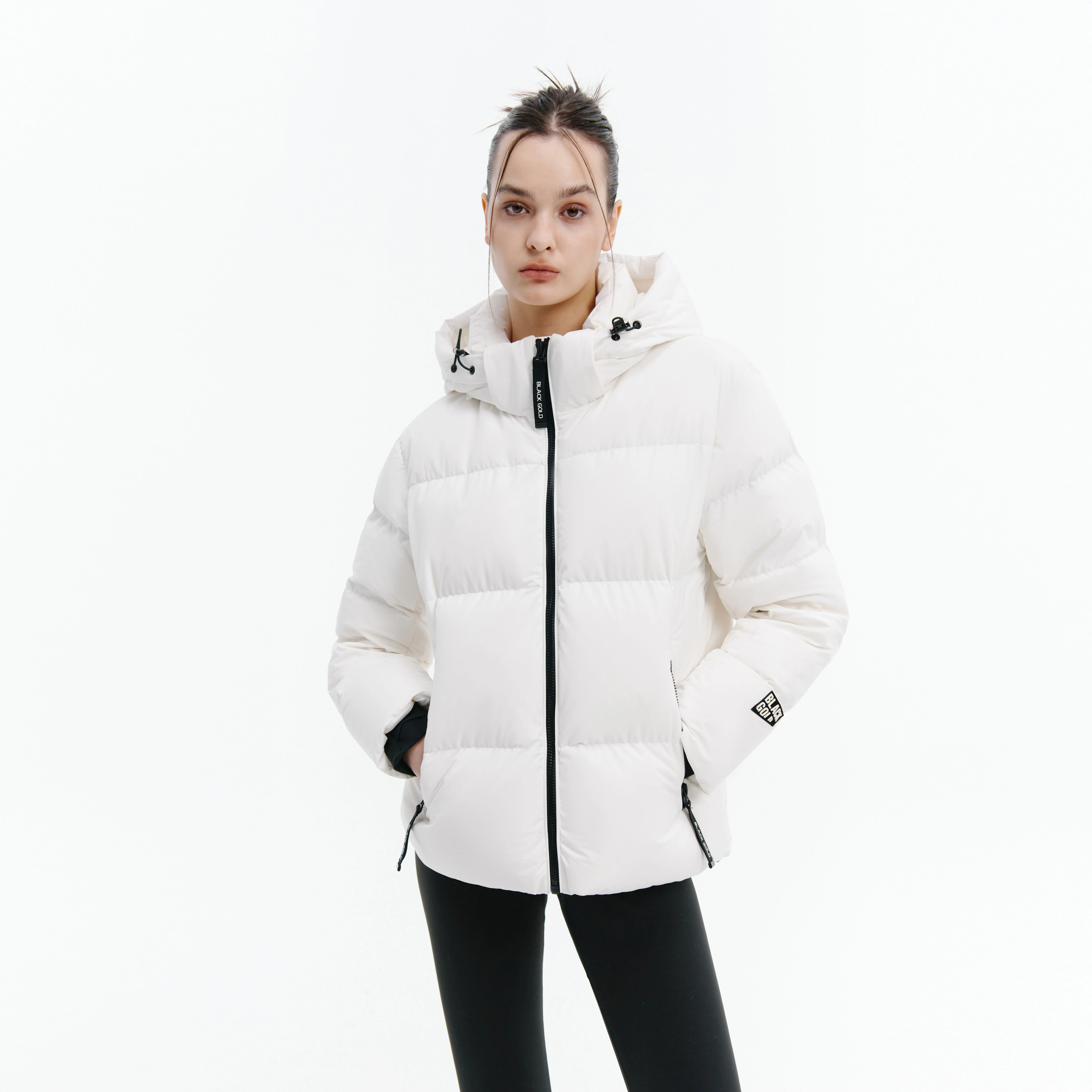 High Fashion Custom Made Stand-up Collar Hooded Windproof Solid Colour Zipper Woven Women puffer Jacket For Winter