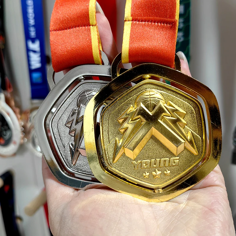 Custom Modern Style Spinning Sports Metal Medals Ribbon Basketball Sport Rotatable Medal Award Blank manufacture