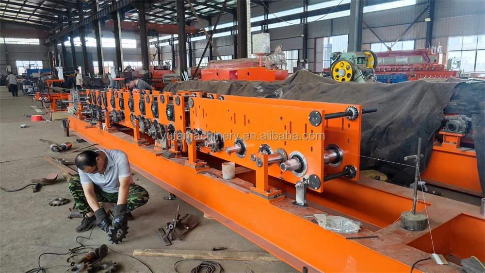 C 80-300 sizes purlin full automatic roll forming machine manufacture