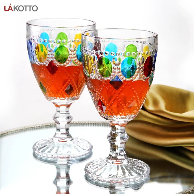 Manufacturer Wholesale Glassware Colored Champagne Glasses Vintage Embossed Wine Glass Goblet with Pattern