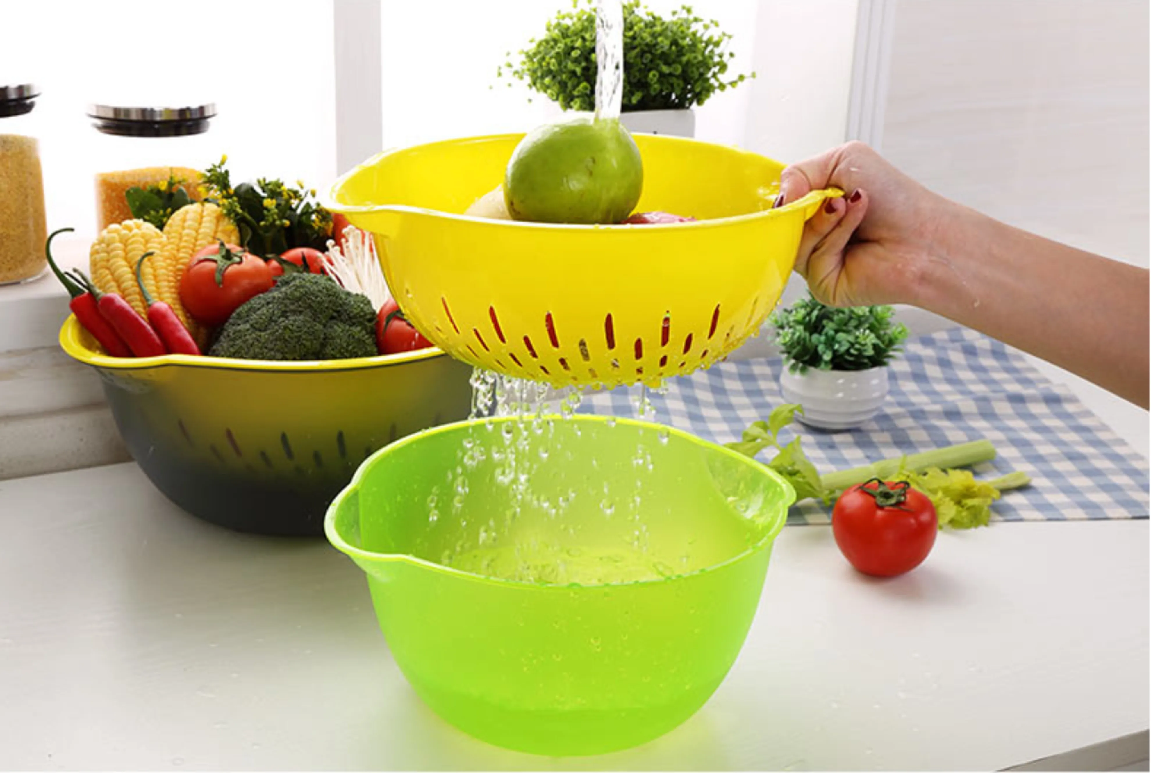 Sieve Basin set  Save Space Plastic Sieve Basket Filter strainer basket Fruit Tray Plastic Colander