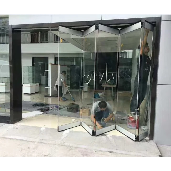 3folding glass doors