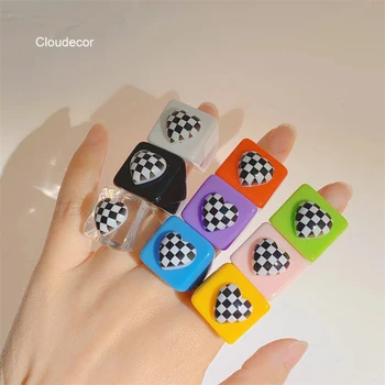 Korean Candy Color Rings Acrylic Spring Summer Jewelry Chunky Acrylic Charm Ring Women Colored Resin White Black Heart Rings