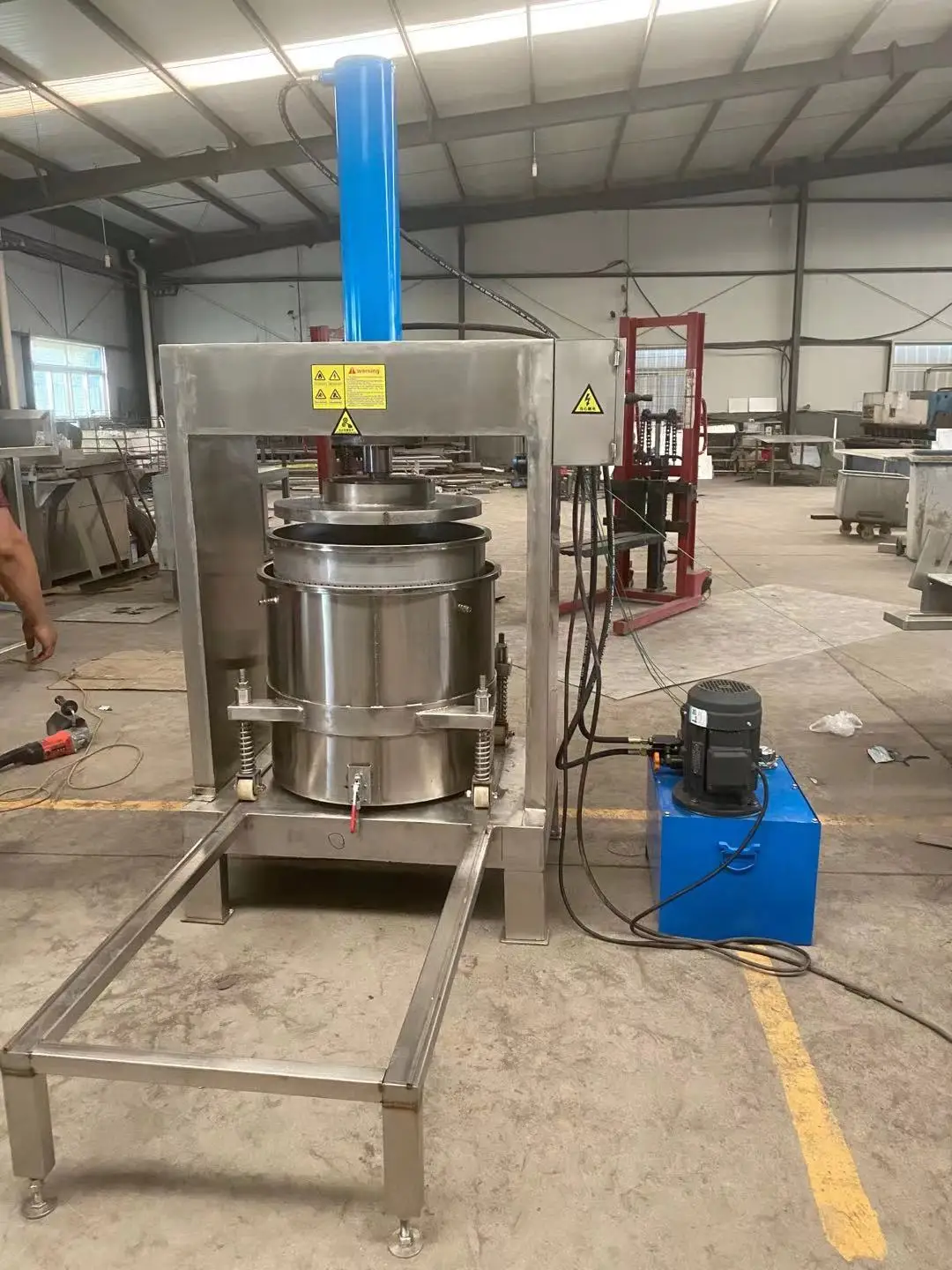 Industrial Hydraulic Fruit Vegetable Filter Press Juice Extractor Grape Squeezing Pressing Juice Making Machine Dehydrator details
