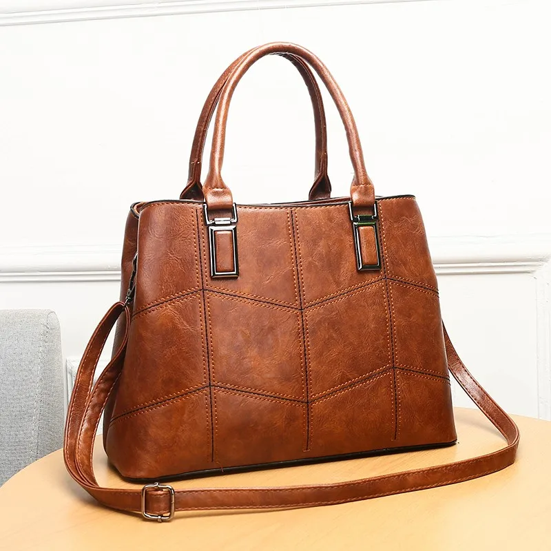 2020 Fashion Shoulder Bag Large Capacity handbag women's handbag leisure Satchel