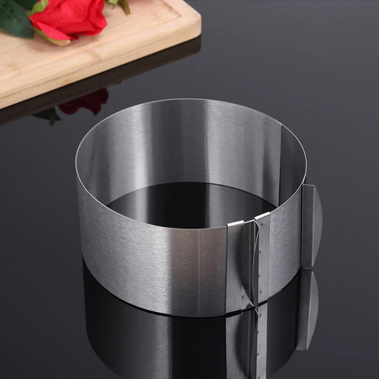 A3080  DIY Stainless Steel 6-12 Inches Cookies Circle Mould Stretch Adjustable Ring Mousse Cake mousse Round Border Baking Tools