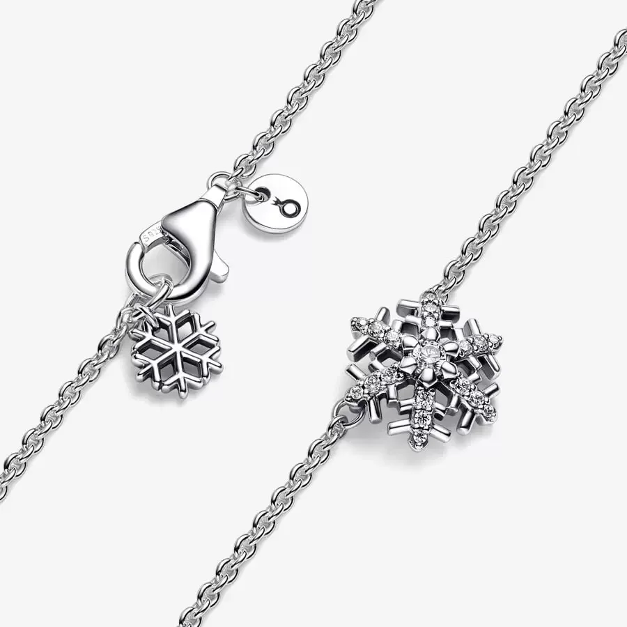 Christmas Jewelry Sparkling Snowflake Pendant Necklace