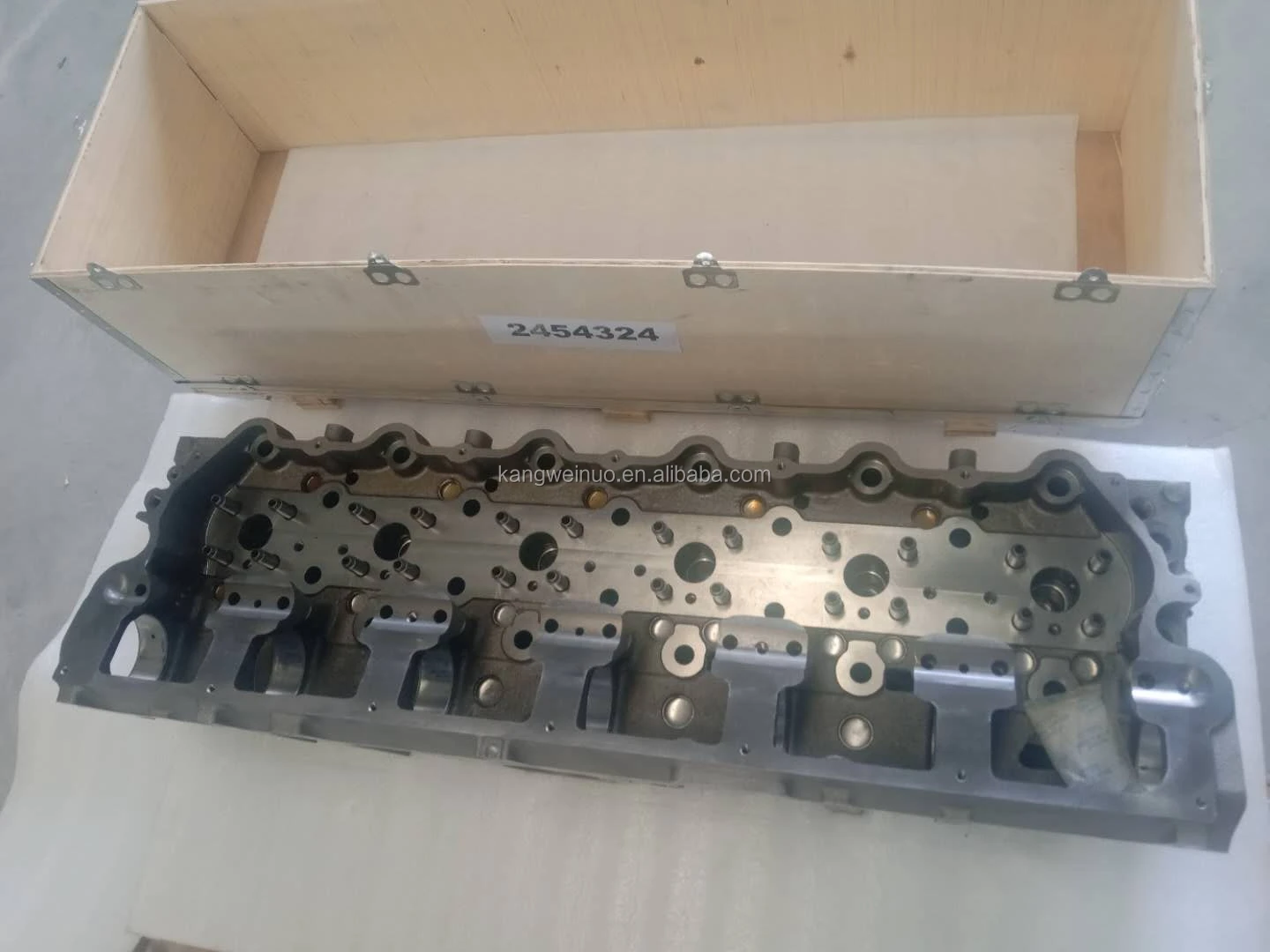 Factory directly supply 245-4324 2454324 for C15 engine Cylinder head