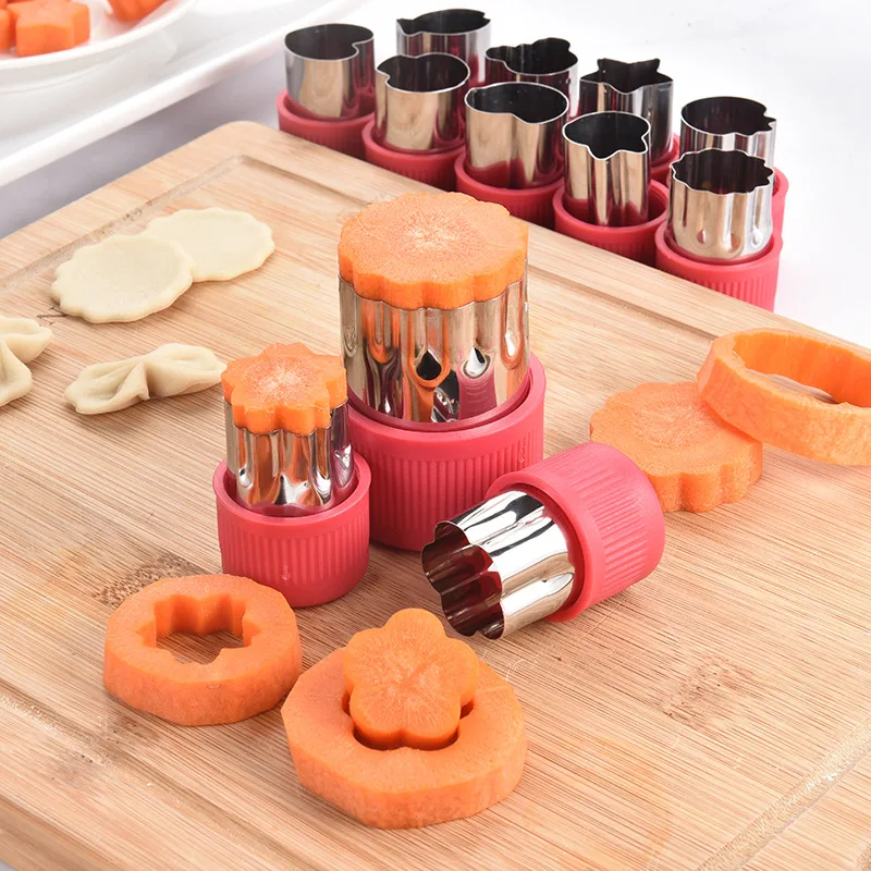 Hot Selling 12pcs Eco-friendly Stainless Steel Kitchen Fruit & Vegetable Tools New Design Melon Flower Cutting Modeling Tool Set
