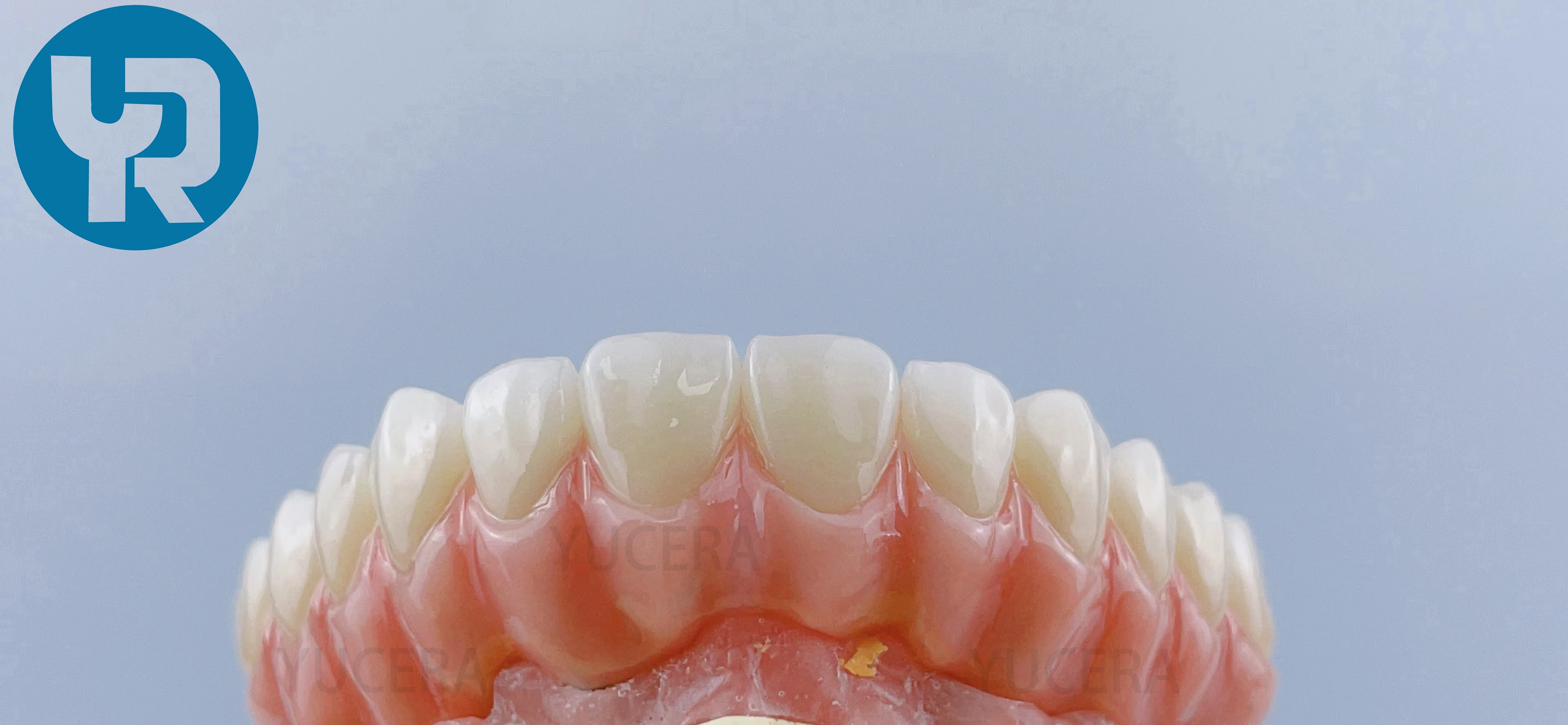 Highly Aesthetic Effect Dental Zirconium Blank SHT Multilayer 100 Powder in Dental Lab Use for Making Perfect Denture