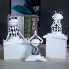 Decoration Customized Design Quality-Assured Modern Home Decoration Polyresin Crafts Resin Yoga Frog Statues
