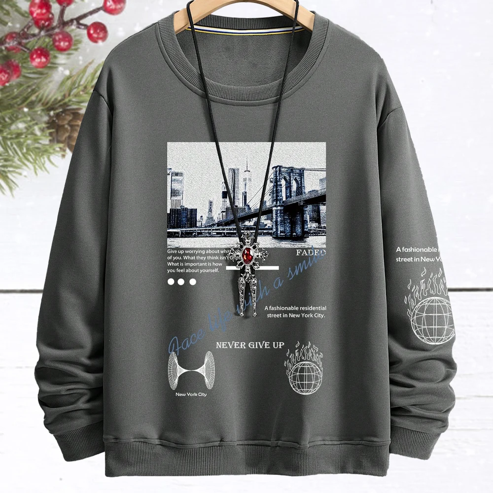 Metal Pattern Round Neck Hooded Sweatshirt
