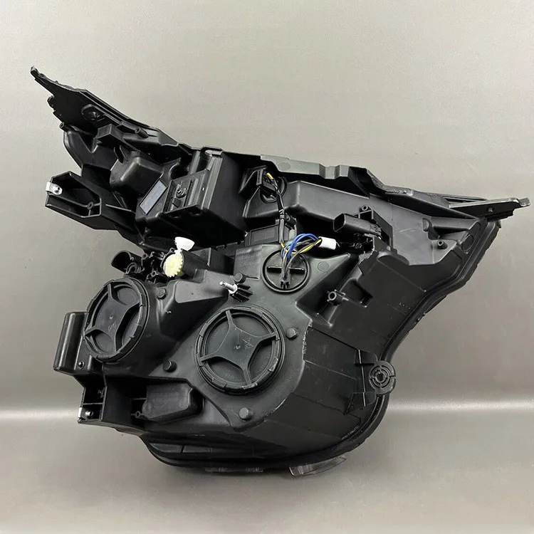 product stock selling auto lighting system halogen bulb lamp 42778367 oem 42790340 car headlamp for chevrolet trailblazer 2021 headlight-7