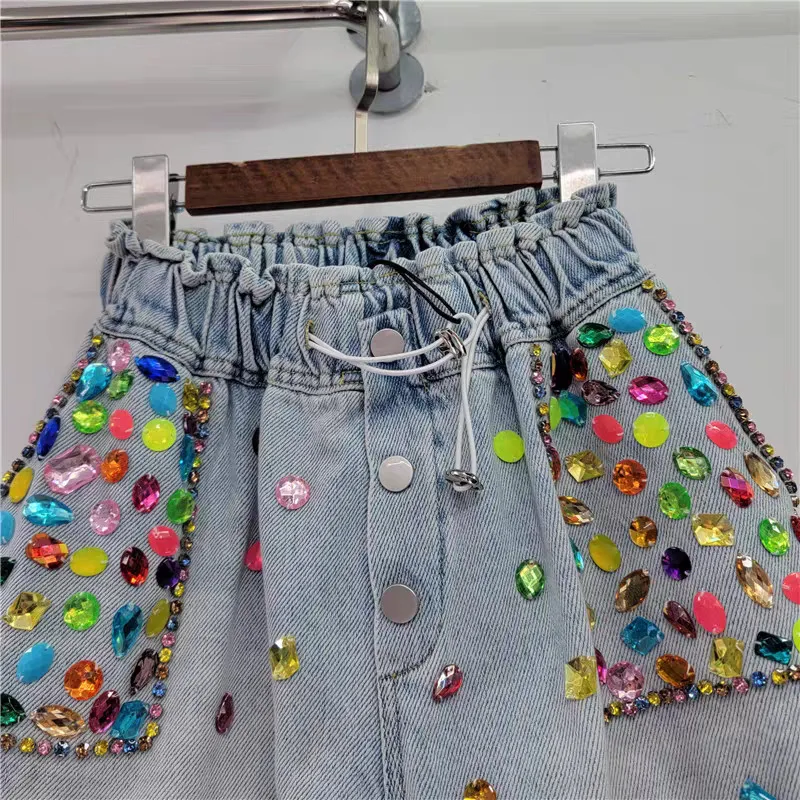 Summer Colored Diamonds Beaded Denim Shorts Ladies High Waist Street Wear Trendy Shorts supplier