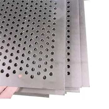 Manufacturer of high-quality stainless steel perforated/perforated metal mesh plates