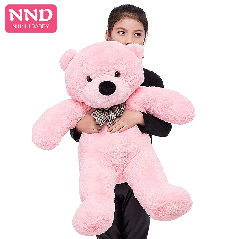 giant cuddly teddy bear