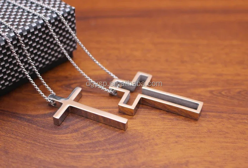 Cross faith necklace (4).jpg