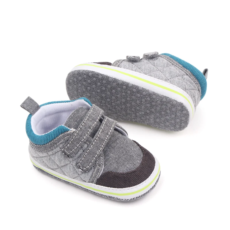 Spring and Autumn New Men's Baby Canvas Shoes Walking Shoes Soft Soles with Baby Shoes manufacture