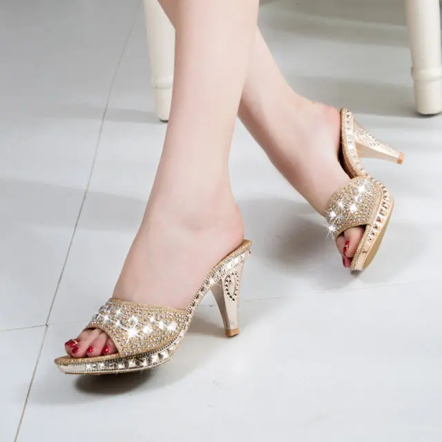 Korean version of the new elegant high heel sandals rhinestone solid color small thick heel slippers summer one word sandals