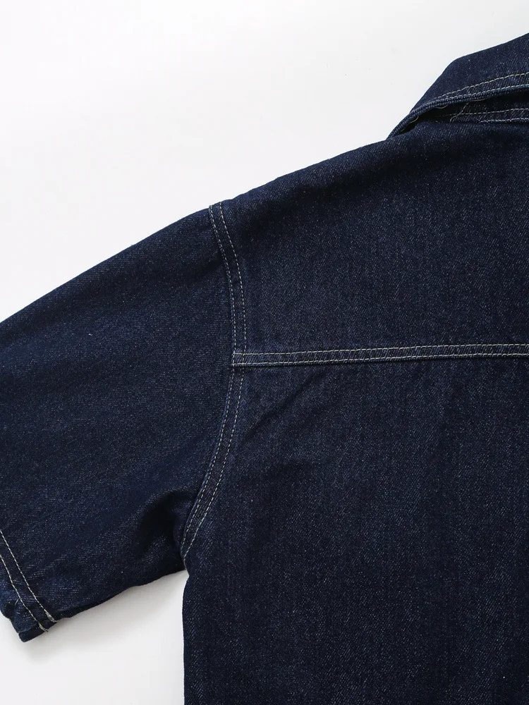 2024 Spring New Women's Turn Down Collar Denim Blue Color Casual Fashion Denim Short Shirt Jacket supplier